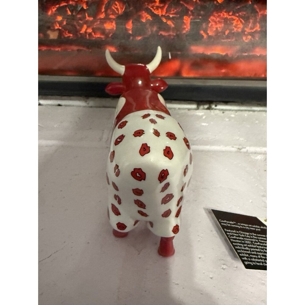 Cow Parade MOOCHO AMOR Figurine #9177 Valentine 2000 Hearts And Lips Vintage - Picture 5 of 7